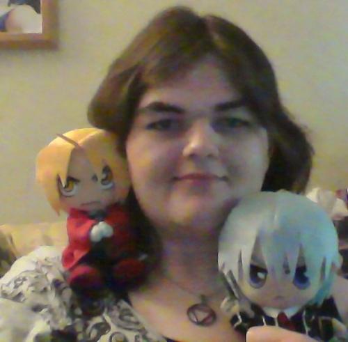 <img500*491:stuff/Me_and_two_of_my_Anime_plushies..jpg>
