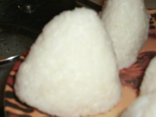 <img500*375:stuff/Onigiri.jpg>