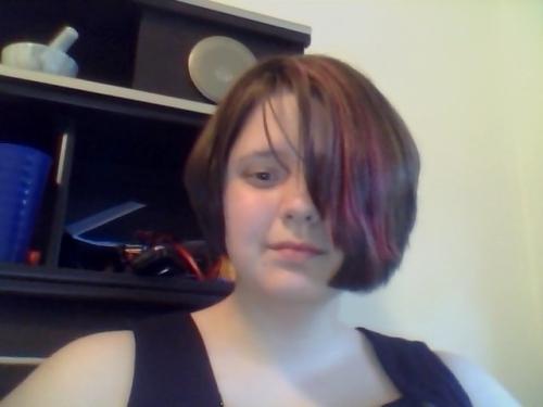 <img500*375:stuff/Pink_short_hair.jpg>