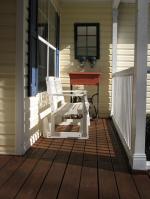 <img150*0:stuff/White_Bench_with_Natural_Color.jpg>