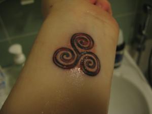 <img300*0:stuff/aj/4731/tattoono5.jpg>