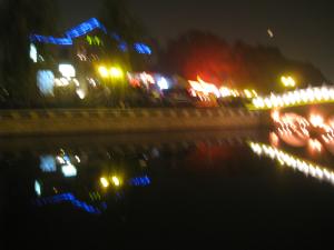 <img300*0:stuff/easterling_beijingbynight.jpg>