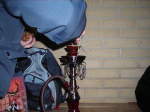 <img300*0:stuff/fush%27s%20hookah%20filling.jpg>