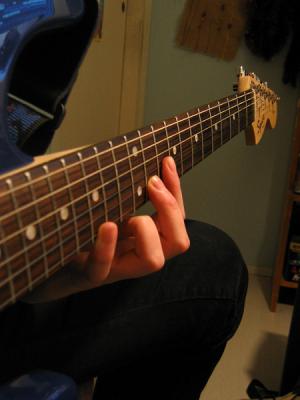 <img300*0:stuff/guitarthree.jpg>