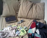 <img200*0:stuff/iru_10days_bed.jpg>