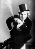 <img0*200:stuff/marlene-dietrich.jpg>