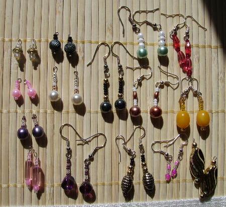 <img:stuff/mixed%20earrings.JPG>