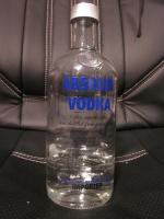 <img0*200:stuff/vodka%2c_alcohol%2c_bottle.jpg>