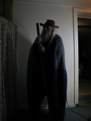 <img300*0:stuff/z/10620/Odin%2520Standing%25203-6-09/3-6-09%20079.jpg>