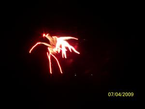 <img300*0:stuff/z/174525/fireaworks%2521%2521%2521%2521/i1246897743_4.jpg>