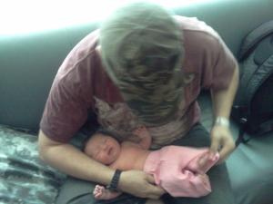 <img300*0:stuff/z/178728/Baby%2520reference/3%20a%20days%20old%204.jpg>