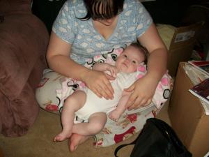 <img300*0:stuff/z/178728/Baby%2520reference/3%20e%202%20months%207.JPG>