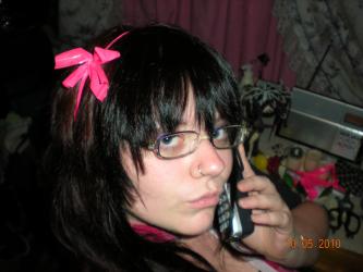 <img0*250:stuff/z/190268/pink%2520bows%2520and%2520telephones/i1286253750_5.jpg>