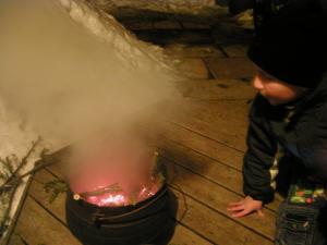 <img300*0:stuff/z/49339/Imbolc%2520Fire%25202upload/i1233632568_4.jpg>