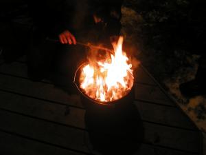 <img300*0:stuff/z/49339/Imbolc%2520Fire%25202upload/i1233632570_23.jpg>