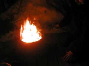 <img300*0:stuff/z/49339/Imbolc%2520Fire%25202upload/i1233632570_27.jpg>